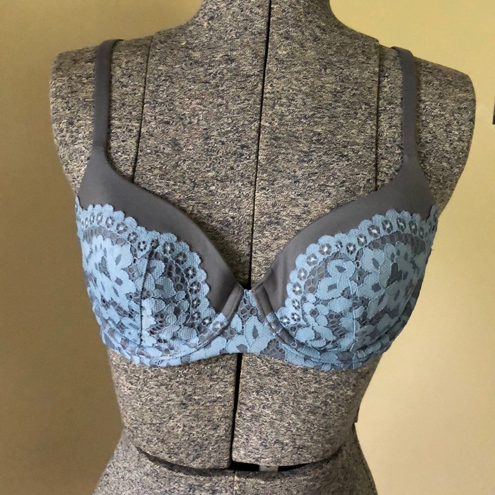 Victoria’s Secret Underwire Lined Bra